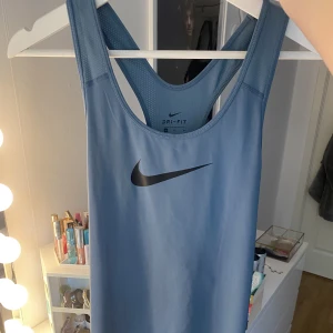 Linne Nike - Blått linne från Nike, storlek M 🤩