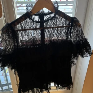 By malina blus  - Använd 1 gång