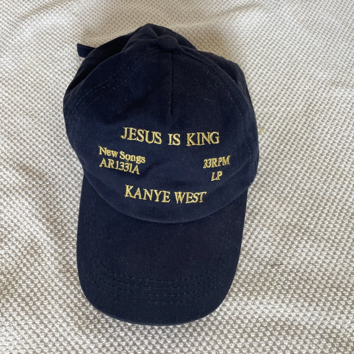 Kanye West keps  - 90