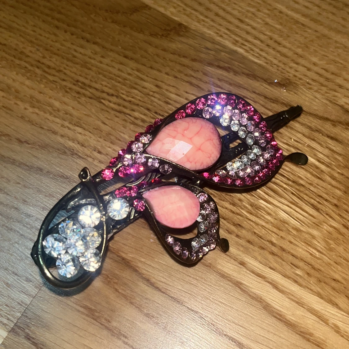 Galet fin Y2K hårklåmma! Från år 2008 🥹🩷 - 90