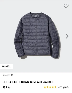 Uniqlo jacka - Säljer min uniqlo jacka i färgen BLUE då jag har tröttnat på färgen💓