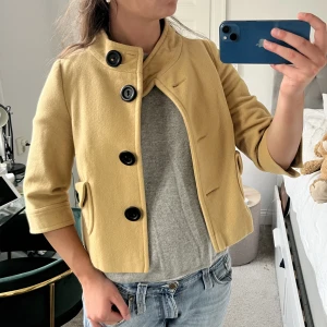 Trekvartsärmad kappa!  - Så snygg trekvartsärmad kappa!