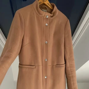 Saint Tropez kappa - Använd kappa från saint tropez i storlek S. 