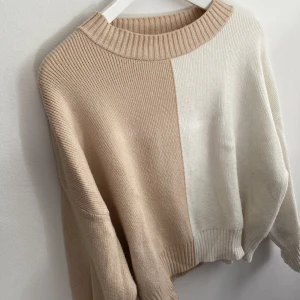 Stickad tröja - Stickad tröja