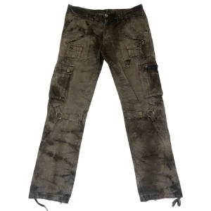 Cargopants  - Storlek 34   Saknar en knapp