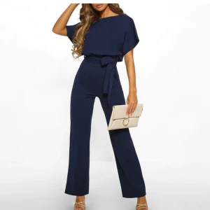 Elegant Jumpsuit  - Marinblå Elegant Jumpsuit i Storlek M💕💕