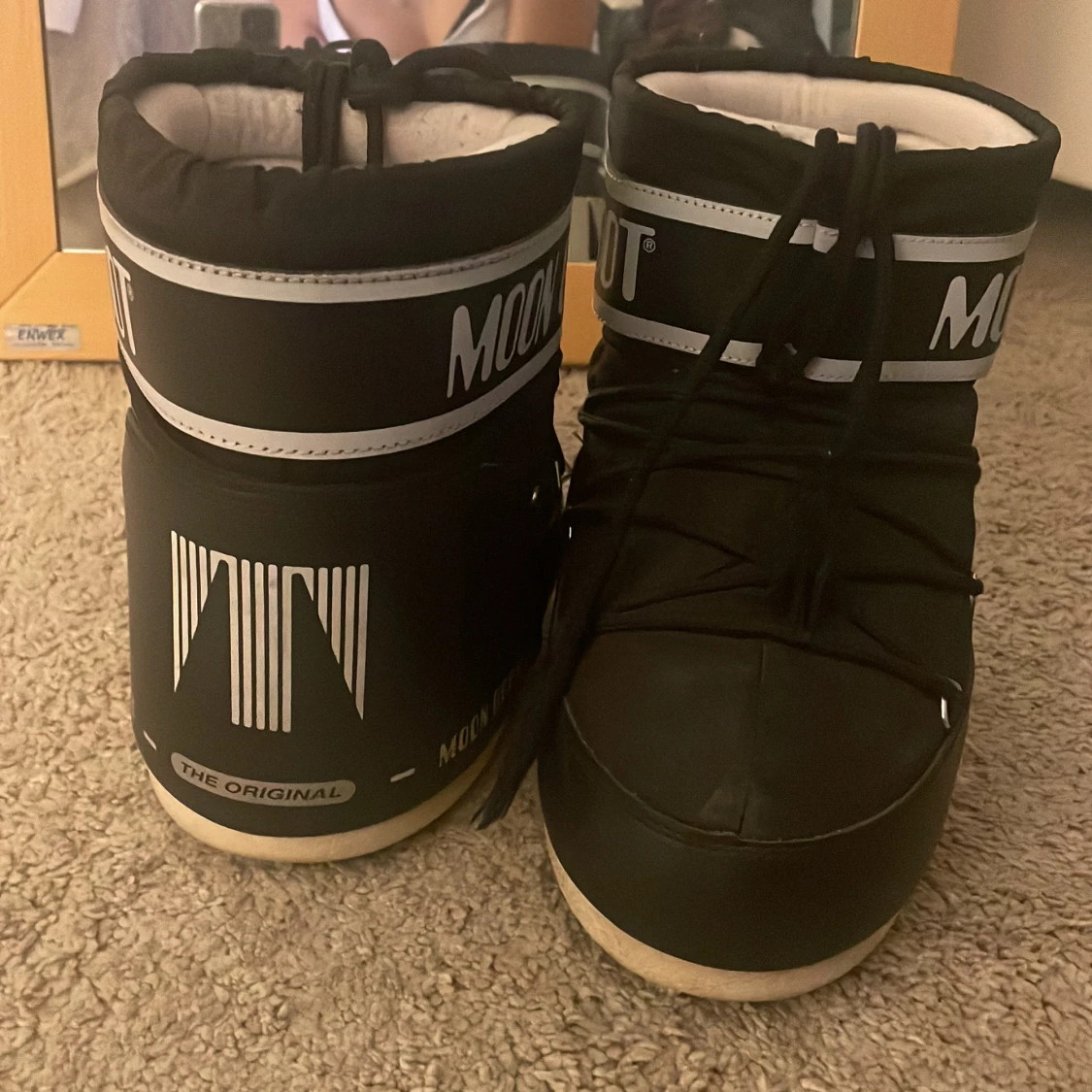 Moonboots☃️ - 90