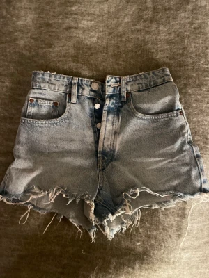 Jeans shorts - Jeans shorts från zara