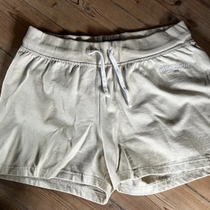 Shorts - Shorts ”vinson polo club” oanvänt. 