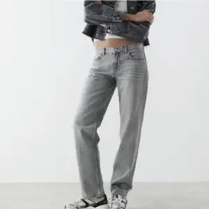Jättefina ljusgråa jeans från Gina tricot