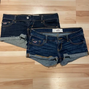 Två par Lågmidjade mini shorts från hollister - Använd inte köp direkt!Lågmidjade korta shorts från hollister, båda två paren för priset! Använd inte köp direkt. W25