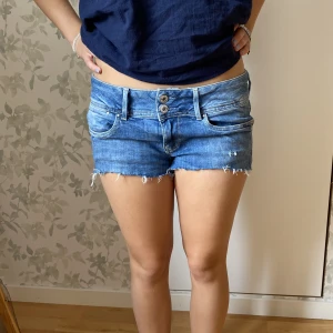 Shorts - Sljer nu mina shorts från pepe då de är för stora! Kontakta för fler bilder eller frågor!🩷
