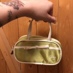 Mini bag - Mini väska Eller necessär 