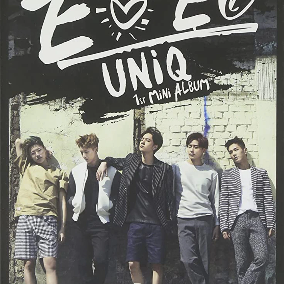 [SÖKER] kpop UNIQ Eoeo 1st mini album till bra pris!