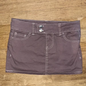 Kjol  - Fin minikjol från H&M Endast testad 