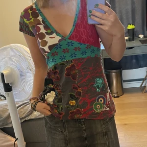 Desingualtopp - Snygg topp från desingual i storleken M