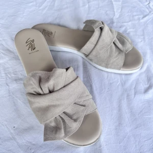 Sandal - Fin sandal sparsamt använda 