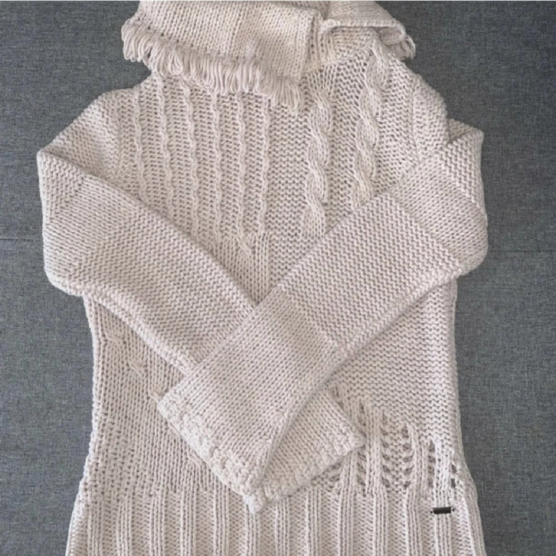 stickad tröja - 90
