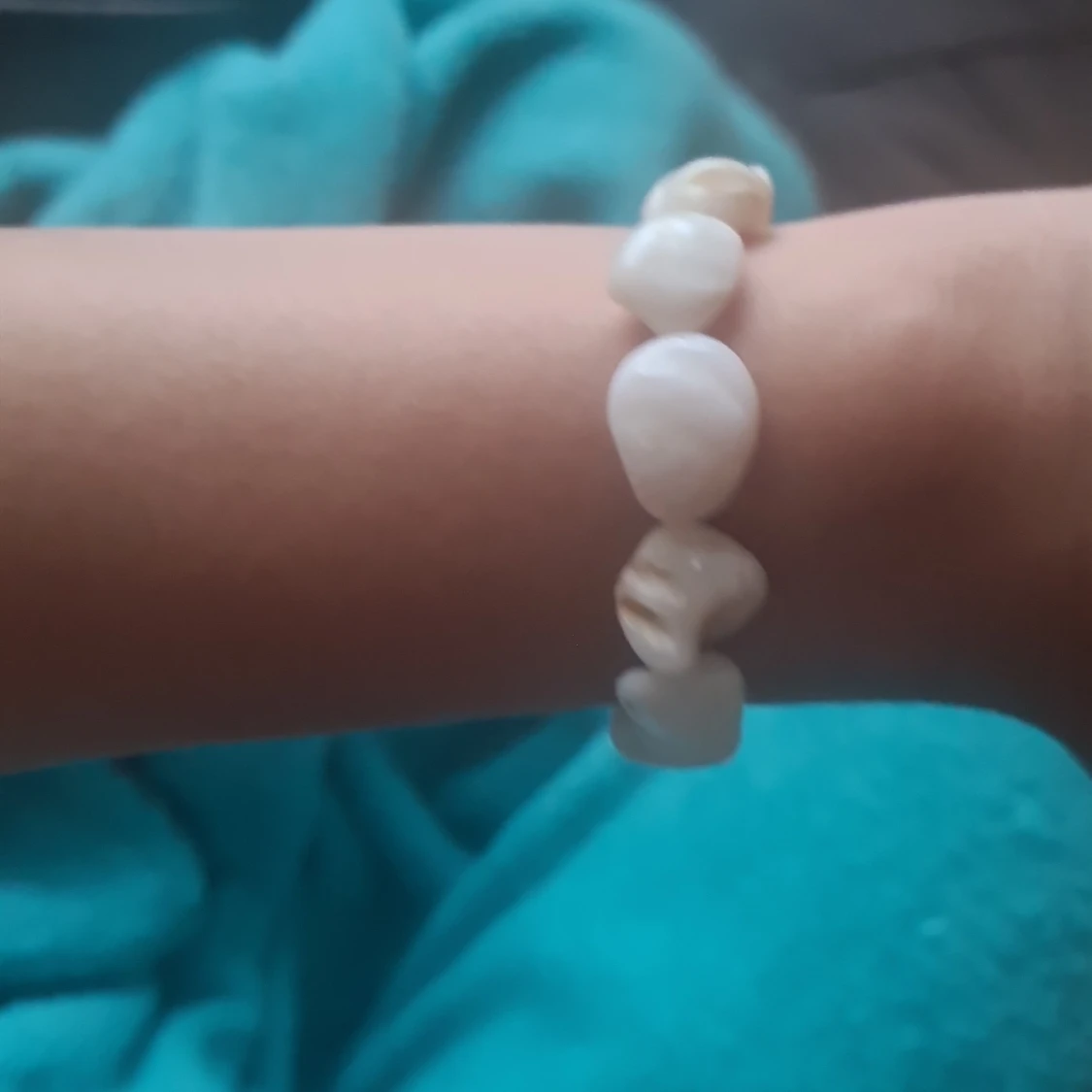 Det är ett jätte fint sten armband eller fot armbant. Du kan andvända den som armband eller för foten - 91