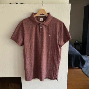 Piké Jack Wills - Schysst piké från Jack wills. Skönt tyg. L men snarare storlek M