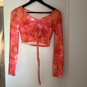 Topp - Från Shein. Knappt använd