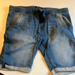 Najsa shorts - Härliga