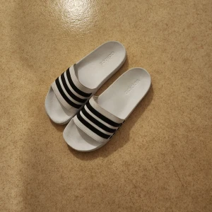 Tofflor - Storlek 47