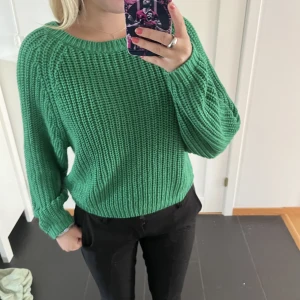 Stickad tröja - Stickad tröja från Hm!!🫶🏼 Storlek M men tycker den sitter mer som S 