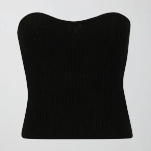 Byta till s eller xs  - Hej, vill gärna byta min topp från Gina till S eller Xs, har den i M och passar inte, spelar ingen roll om den är vit eller svart Hör av er om ni vill byta kan mötas upp inom Göteborg❤️ 