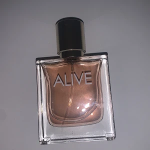 Parfym  - Använd 1 gång 