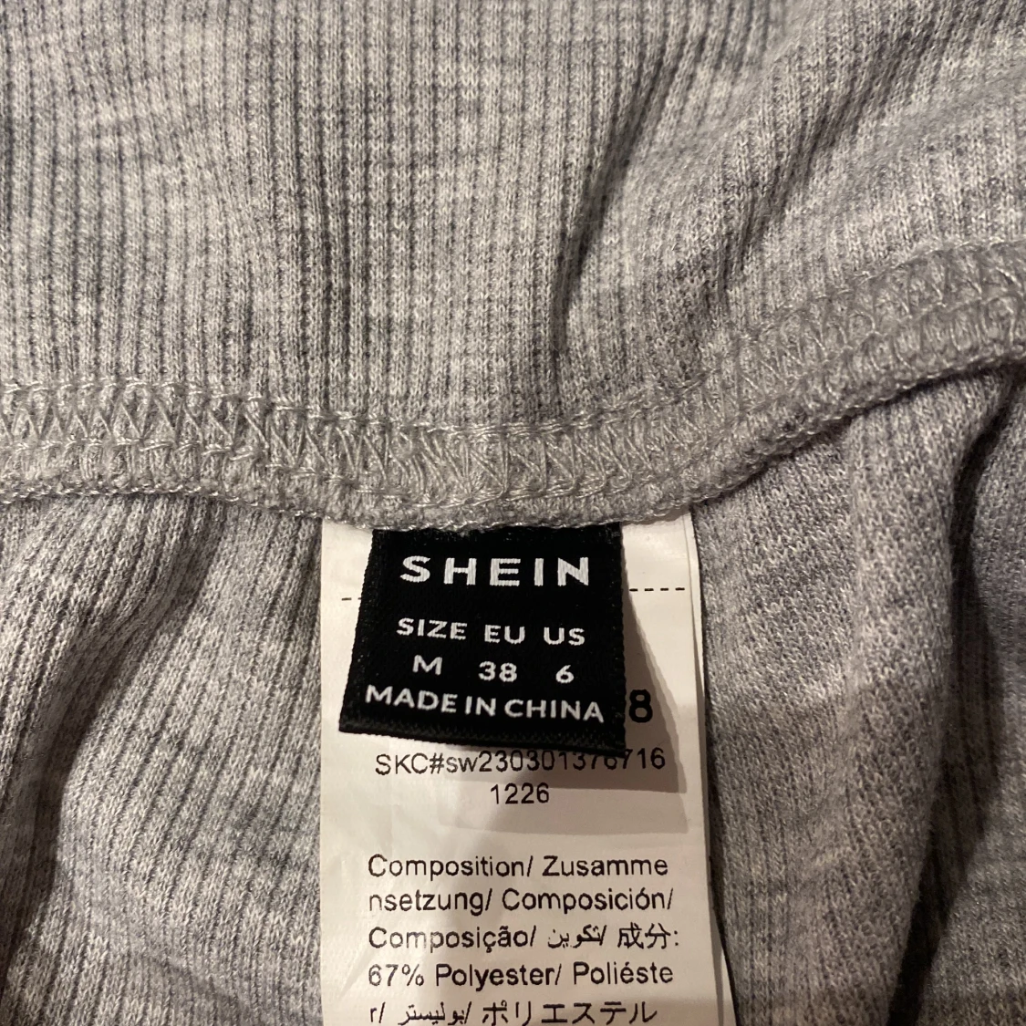 Lågmidjade mjukisbyxor - 90