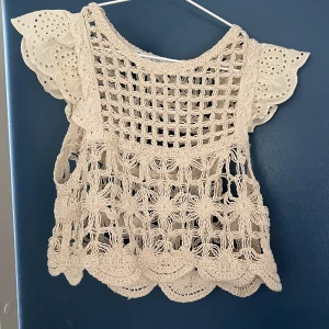 Topp - Topp ifrån zara, som ny