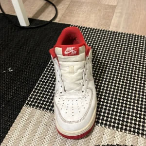 Nike air forces  - Jag har knappt andvänt skorna