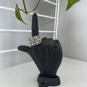 Edblad ring  - Säljer min Edblads ring då jag har börjat gilla guld mer💗