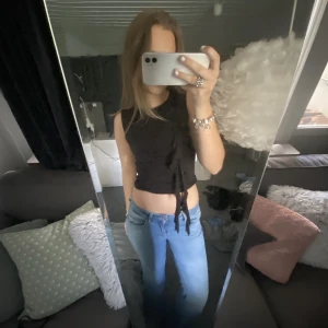 Fin topp  - Fin fest topp, 100kr+frakt 