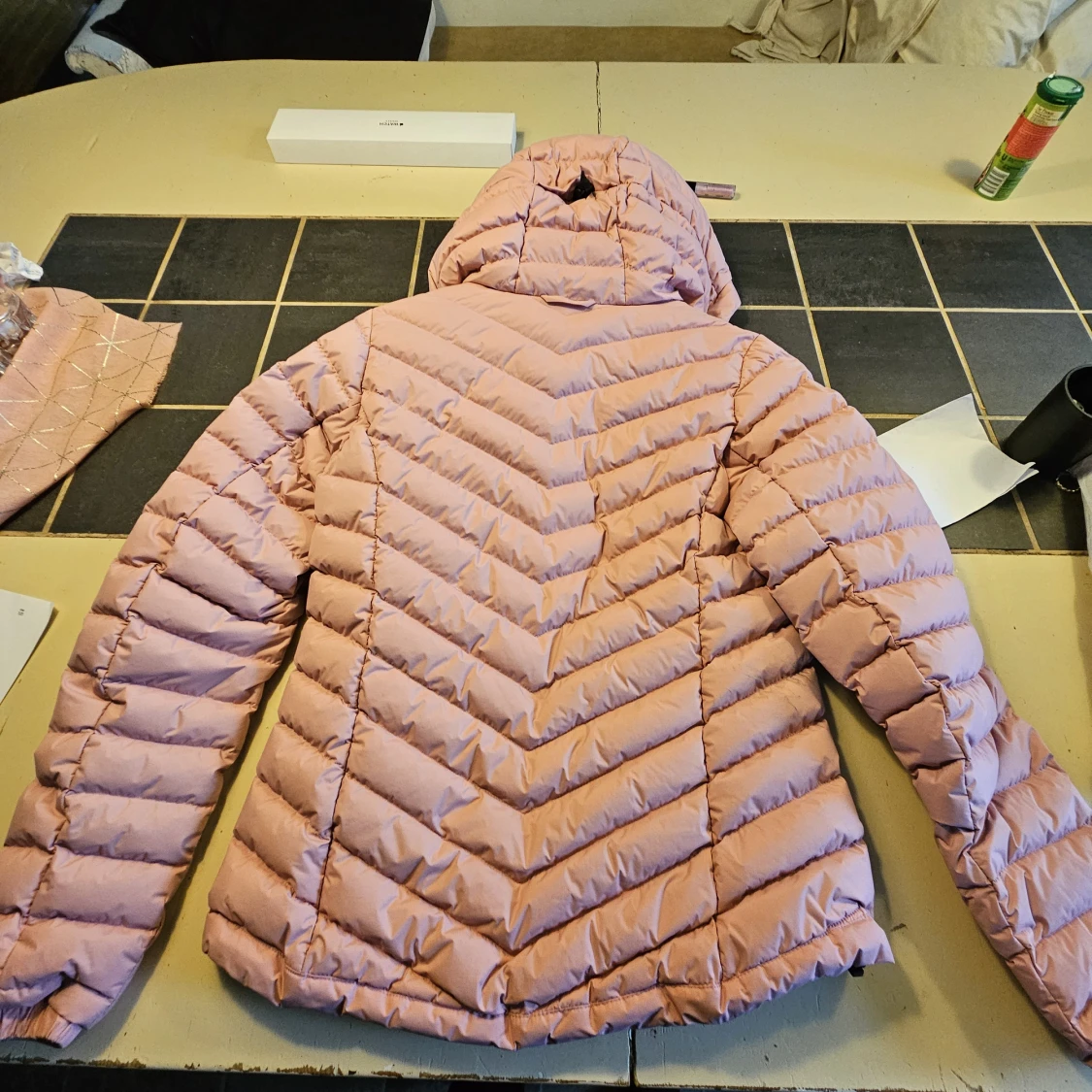 Peak performance Frost down hood  - 91