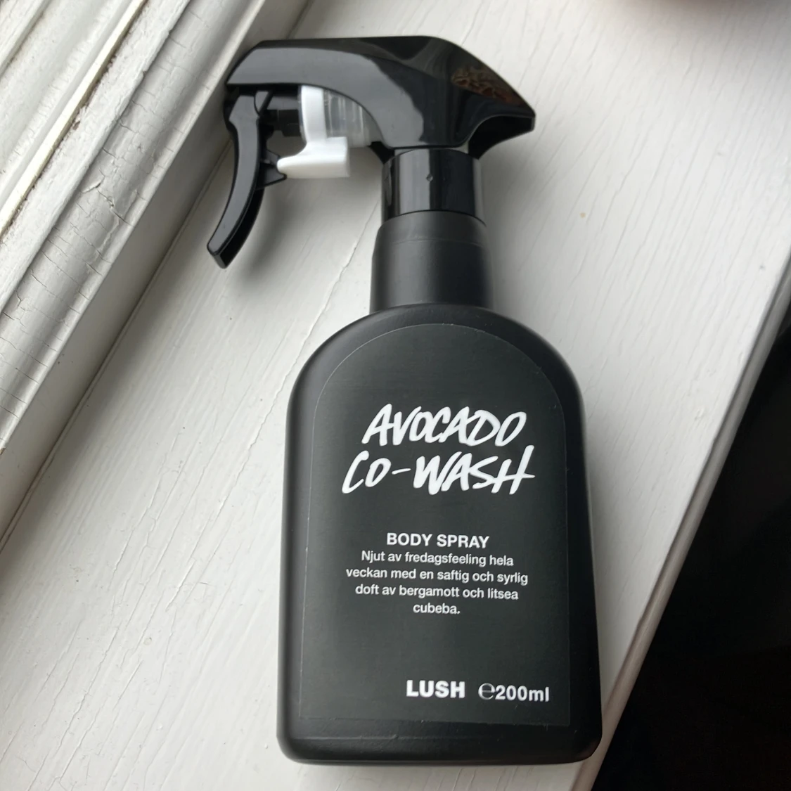 Lush body spray