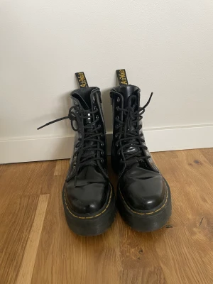 Dr martens platform - Storlek 37