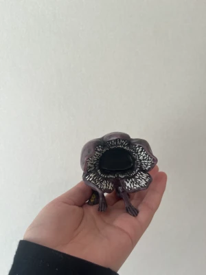Dart Funko Pop - Demodog Dart Funko Pop från stranger things 