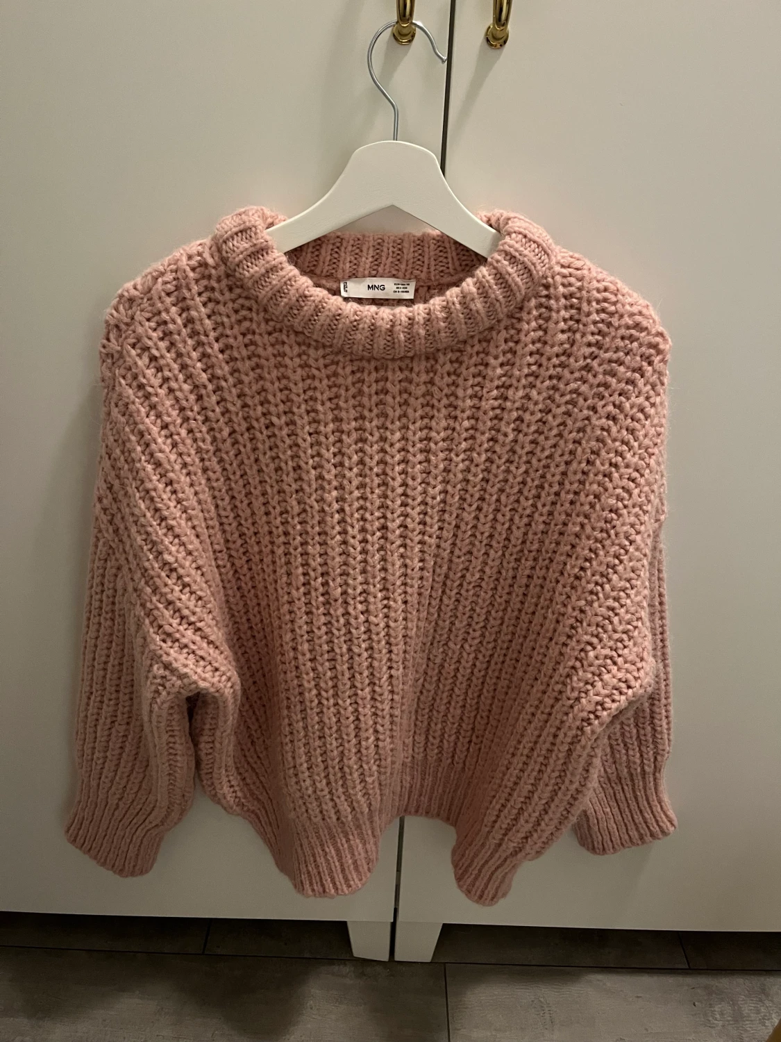 Stickad rosa tröja - 90