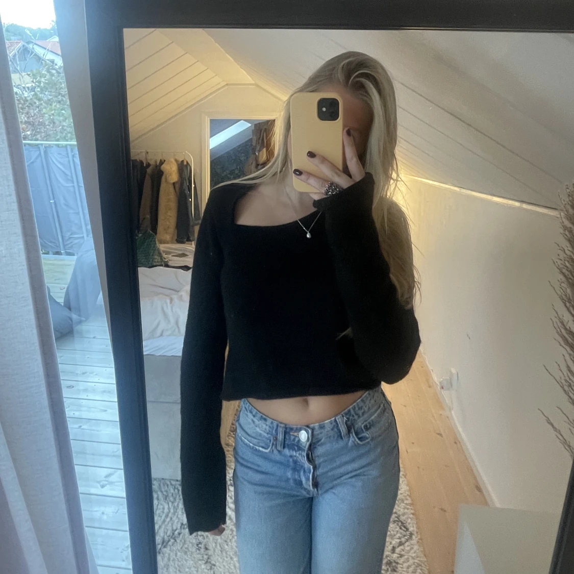 Svart stickad tröja  - 90