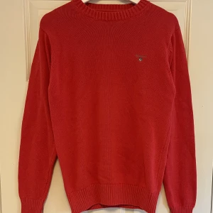 Gant tröja  - Säljer nu min Gant tröja som då är för liten. Bra skick, 9/10. Nypris 1299kr.