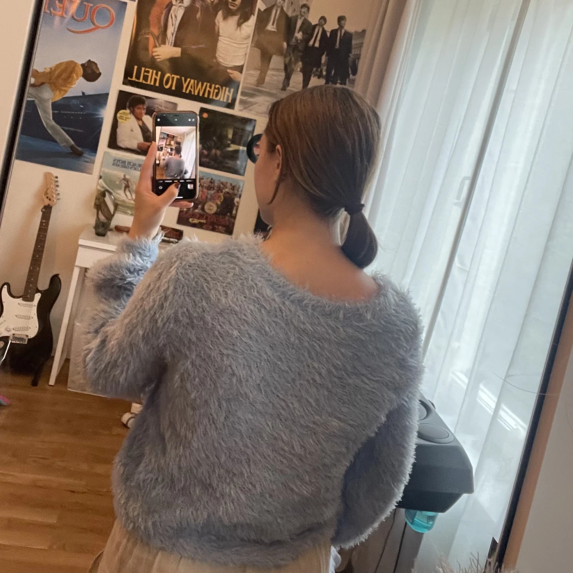 Ljusblå fluffig långärmad tröja - 90