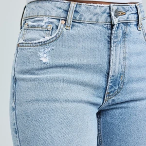 Min #elskede #lyseblå #bikbok jeans 💙 - @BikBok.com 