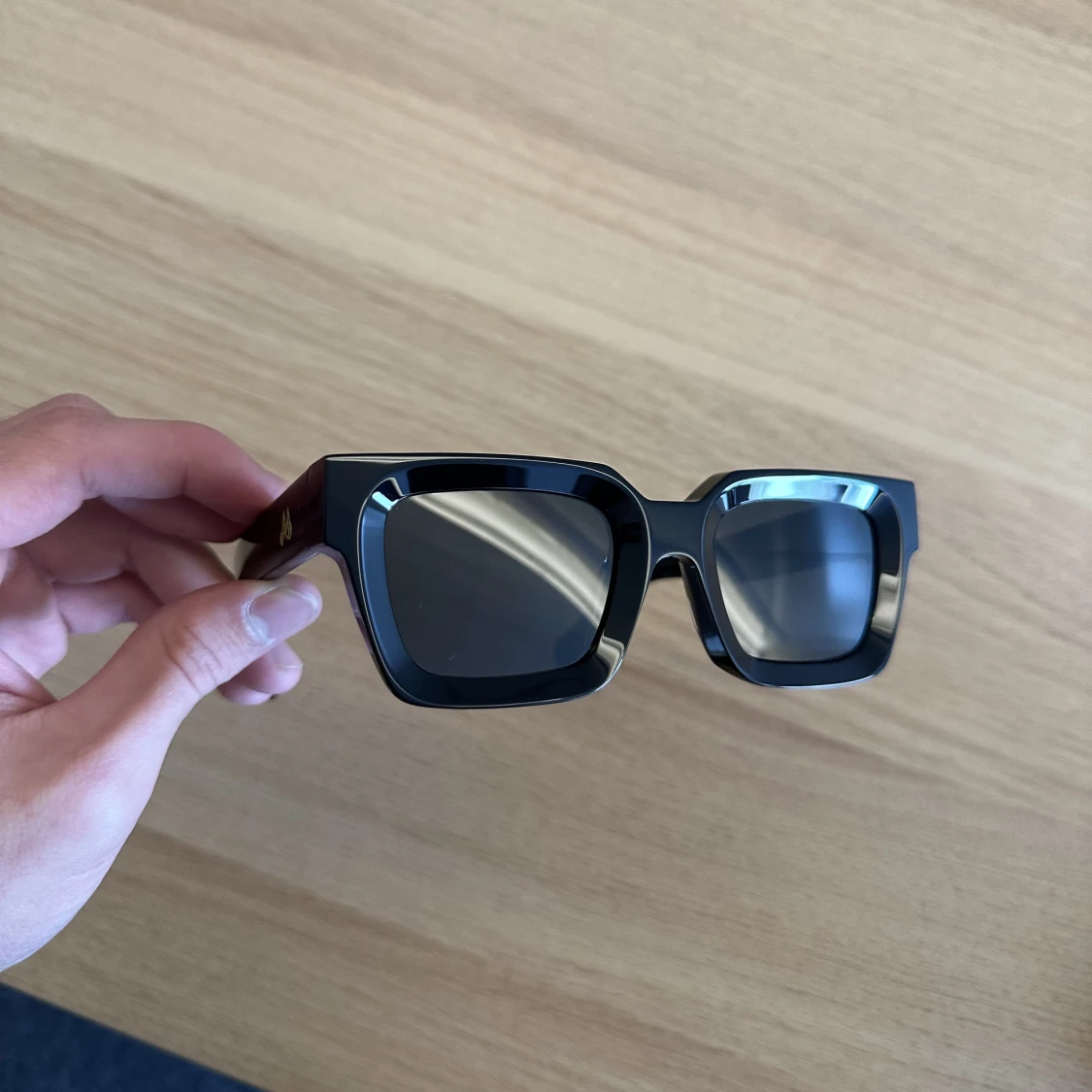 MAGGIORE Solglasögon 