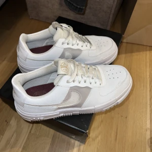 Nike - Nike Pixel sneakers. Bra skick.