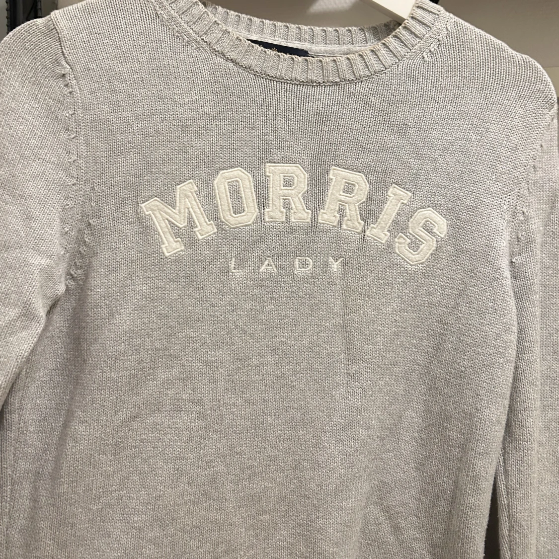 Stickad tröja Morris Lady