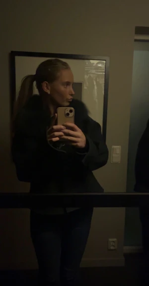 Meotine jacka  - Säljer nu min super fina meotine jacka som inte kommer till användning. Har haft den i ett år, skriv om ni är intresserade💕