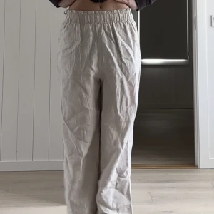Linnebyxor  - Fina linnebyxor från hm 