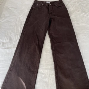 zara jeans  - bruna zarajeans🤎 lowwaist och breda
